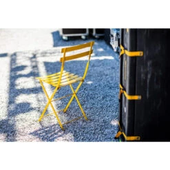 Chaise De Jardin Pliante FERMOB Bistro Métal - Miel -Tabouret Shop 010173 chaise de jardin pliante fermob bistro metal miel ambiance 4