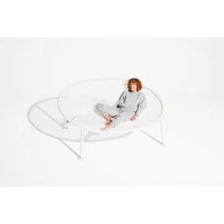 Grand Fauteuil Hamac Fatboy Netorious - Gris Clair -Tabouret Shop 105817 grand fauteuil hamac fatboy netorious gris clair ambiance 2