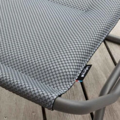 Fauteuil Relax Pliant LAFUMA Futura BeComfort - Gris Foncé -Tabouret Shop lfm3130 fauteuil relax pliant lafuma futura becomfort ambiance composition min